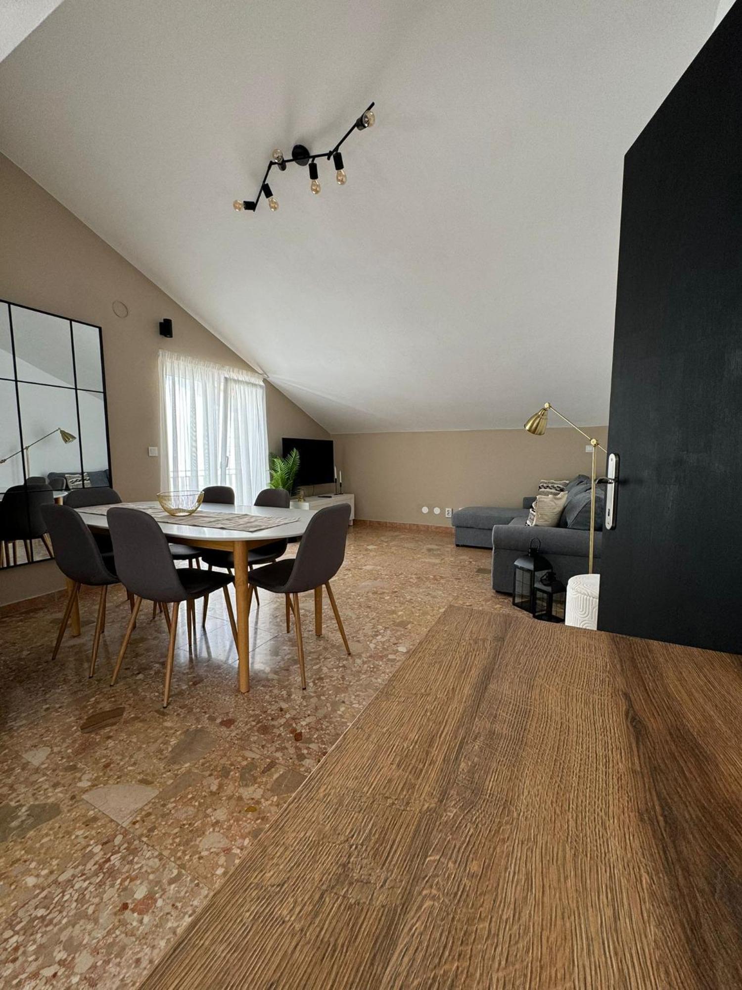 Hotel Buenavista House Trogir Mastrinka